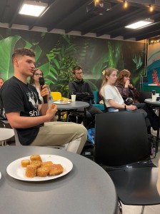 Kliknij, aby powiększyć zdjęcie.